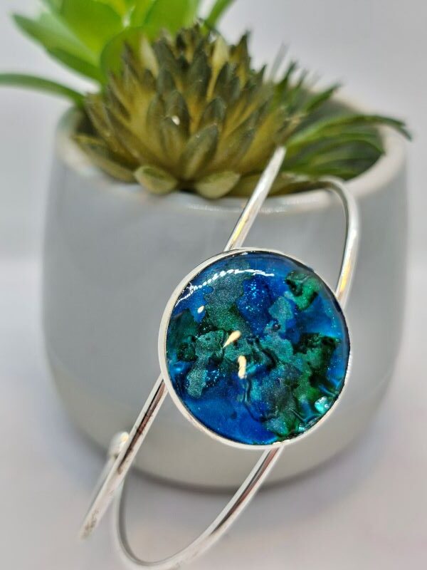 blue bangle vase 2